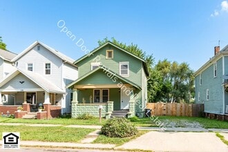 Building Photo - 336 W Williams St