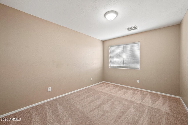 Building Photo - 863 S 239th Ln