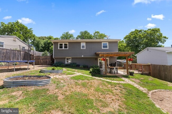 Building Photo - 13728 Gran Deur Dr