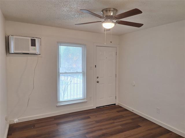 Building Photo - 111 E Rogers St