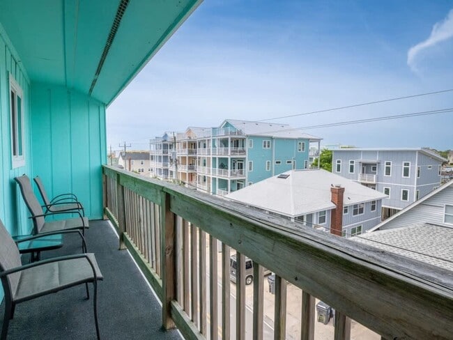 Building Photo - Winds VI @ 418 Carolina Beach Ave N