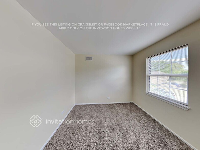 Building Photo - 856 Carnoustie Ct
