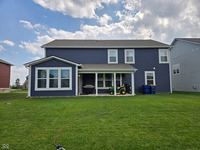Building Photo - 5128 Summerton St
