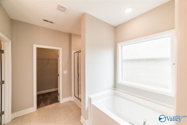 Building Photo - 3029 Crystal Creek Dr