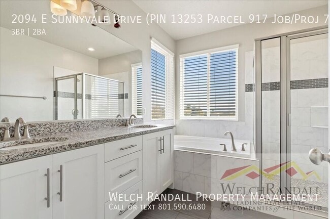Building Photo - 2094 E Sunnyvale Dr