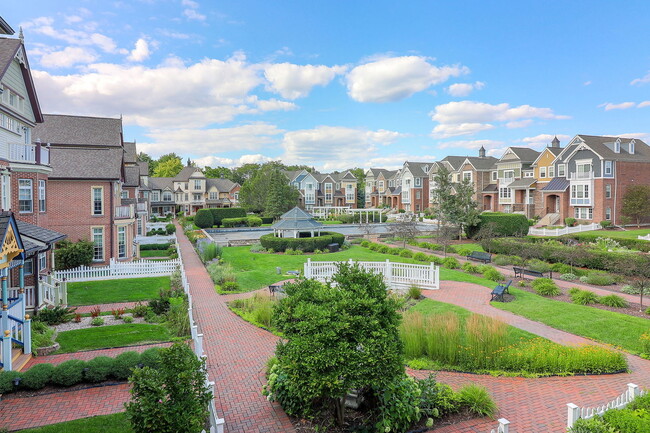 Building Photo - 4171 Royal Mews Cir