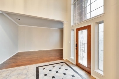 Building Photo - 7017 Via Dono Dr