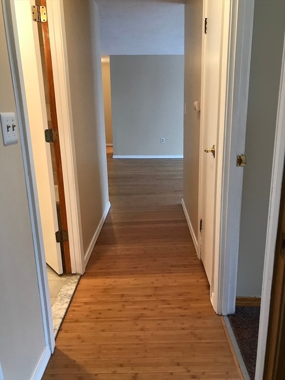 Building Photo - 96 Main St