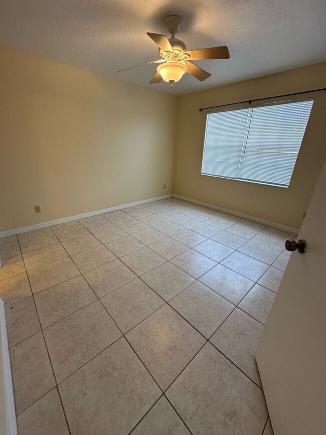 Building Photo - 2BD / 2BA SUNTREE VILLA HOME