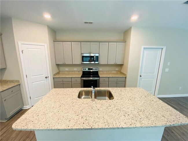 Building Photo - 181 Wynn Wy