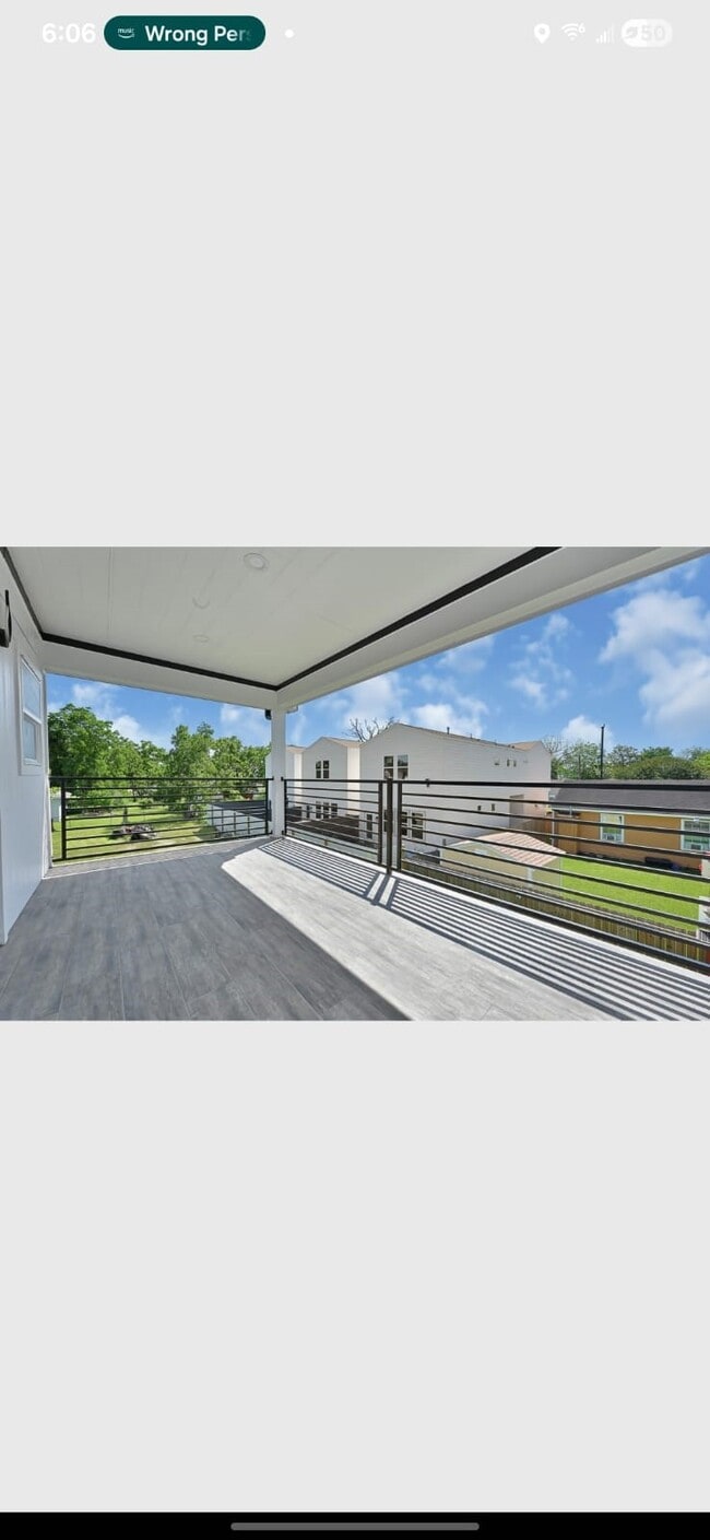 Building Photo - 6726 Dumble St