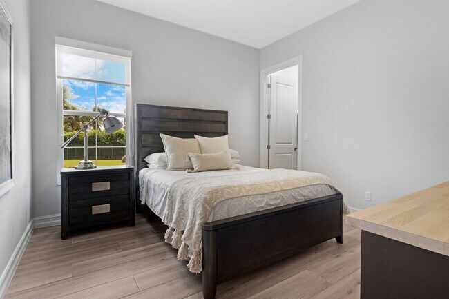 Building Photo - 5202 S Sterling Ranch Cir