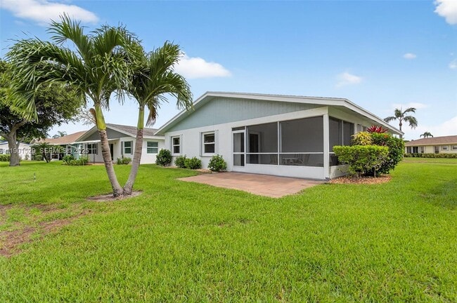 Building Photo - 3810 Rowena Cir