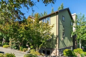 Building Photo - 1 bedroom in Redmond WA 98052