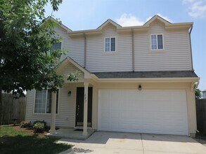 Building Photo - 627 Pine Lake Dr