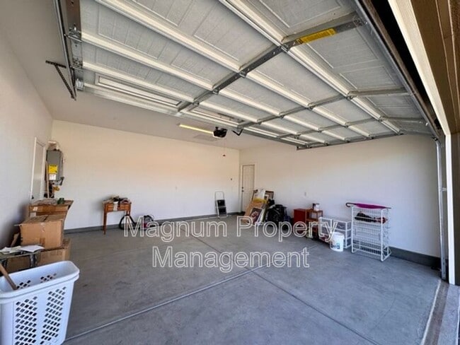 Building Photo - 22691 Hilltopper Wy