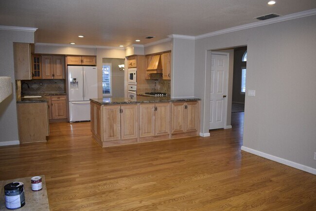 Building Photo - 134 Briggs Ranch Dr