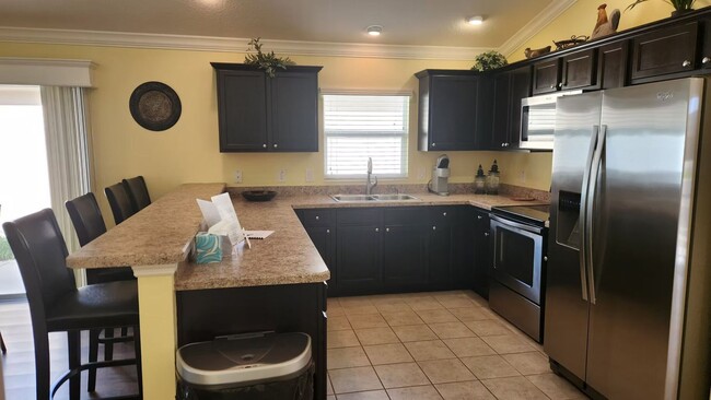 Building Photo - 3025 Bartow Ln