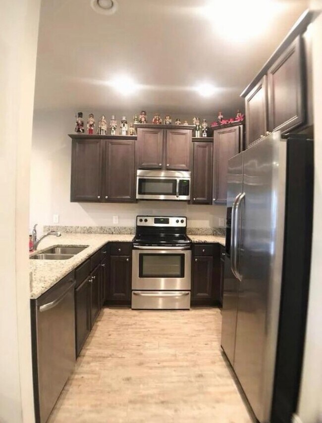 Building Photo - 8843 Brown Pelican Cir
