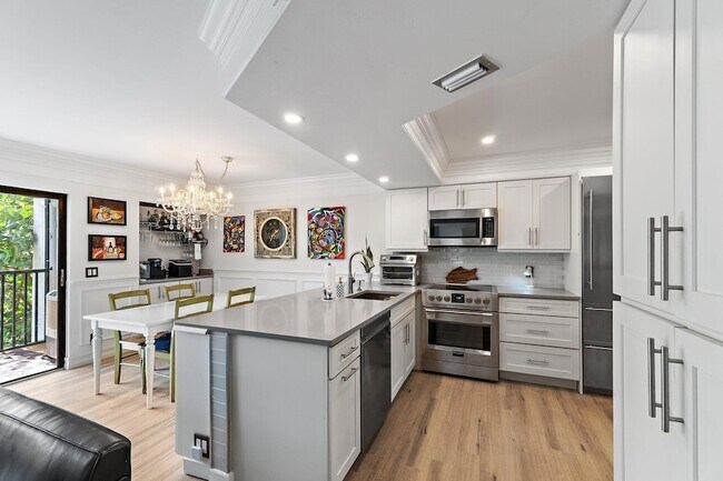 Building Photo - 1605 S US Hwy 1