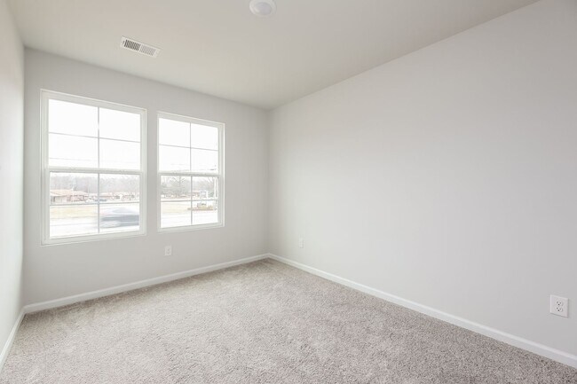 Building Photo - 3BR Townhome • New Build • Tours Available Today