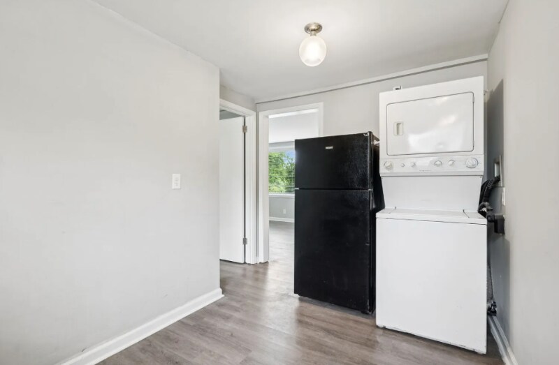 Building Photo - 6528 Premier Dr