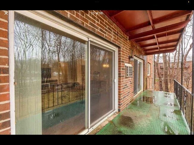 Building Photo - Spacious 3BR Condo in North Andover