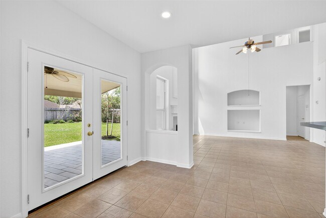 Building Photo - 3031 Reindeer Run