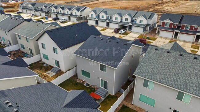 Building Photo - 522 N Scuttlebutt Ln