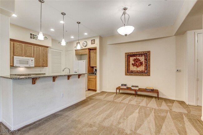 Building Photo - 56 E Serene Ave