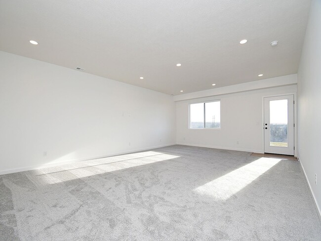 Building Photo - 14802-14804 Bruning Street