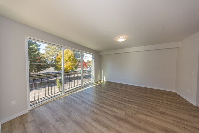 Building Photo - Brand New! - 2 Bedroom Apartment in Vancou...