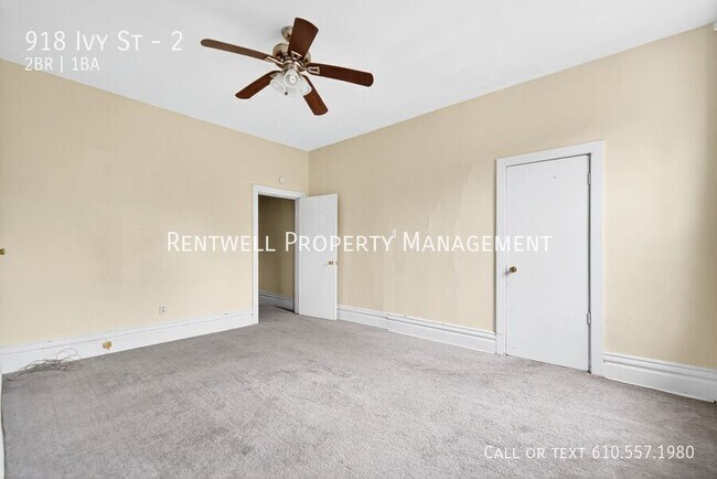 Building Photo - 918 Ivy St