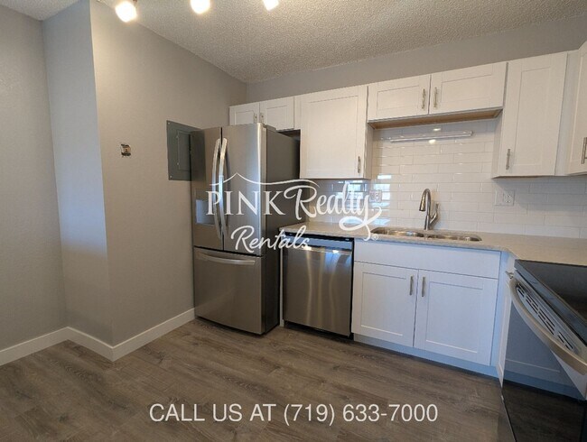 Building Photo - 4435 Hunting Meadows Cir