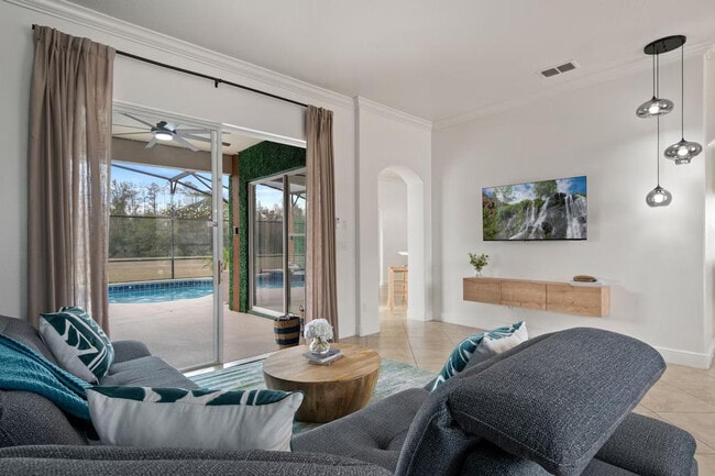 Building Photo - 511 Prestwick Dr