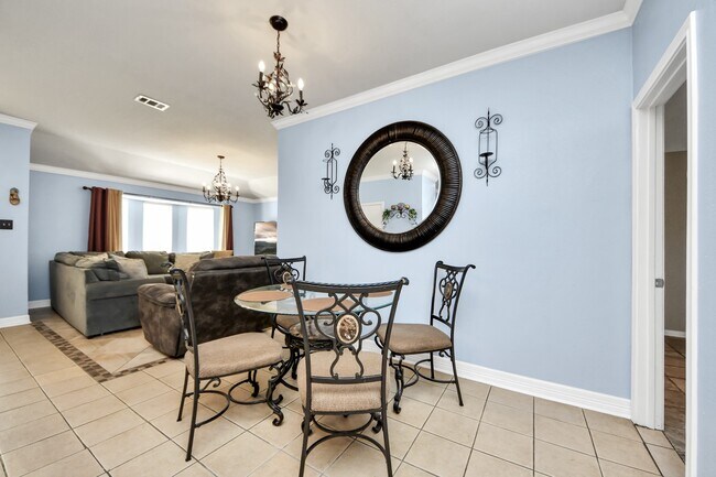 Building Photo - 12218 Taylors Crossing Dr