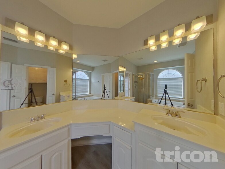 Building Photo - 1533 Mill Creek Dr