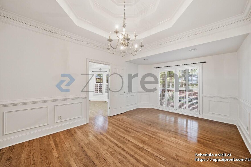 Building Photo - 2862 Clary Hill Dr