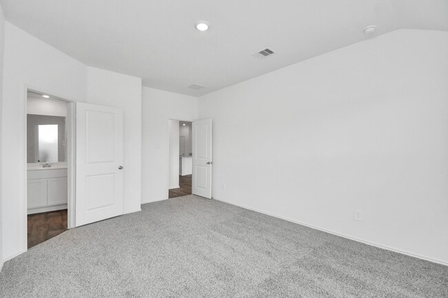 Building Photo - 3822 Zoeys Wy