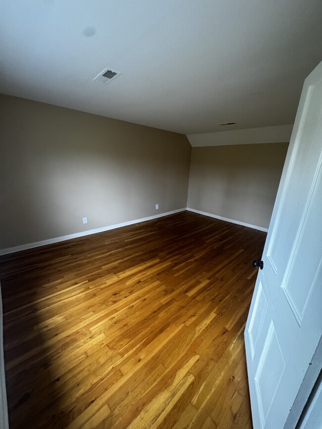 Building Photo - 1230 Martinsville Rd