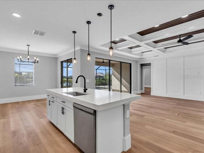 Building Photo - 15254 Sea Salt Wy