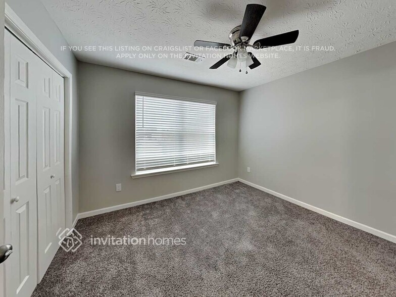 Building Photo - 2514 Plymouth Way