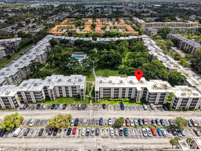 Building Photo - 3070 NW 48th Terrace