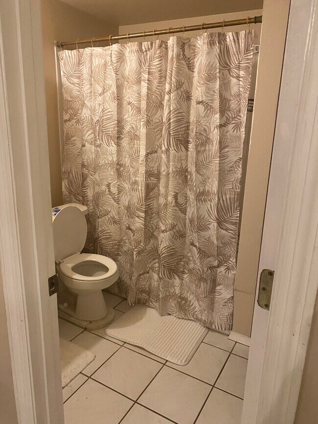 Building Photo - 1426 Castleworks Ln