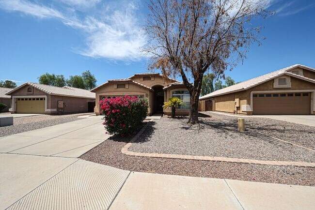 Building Photo - Charming 3-bedroom, 2-bathroom home locate...