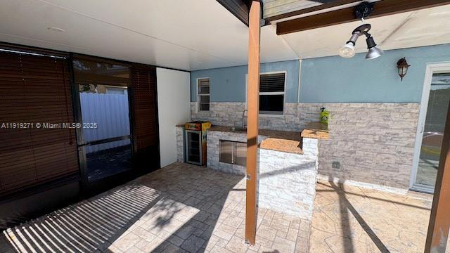 Building Photo - 6980 Scott St