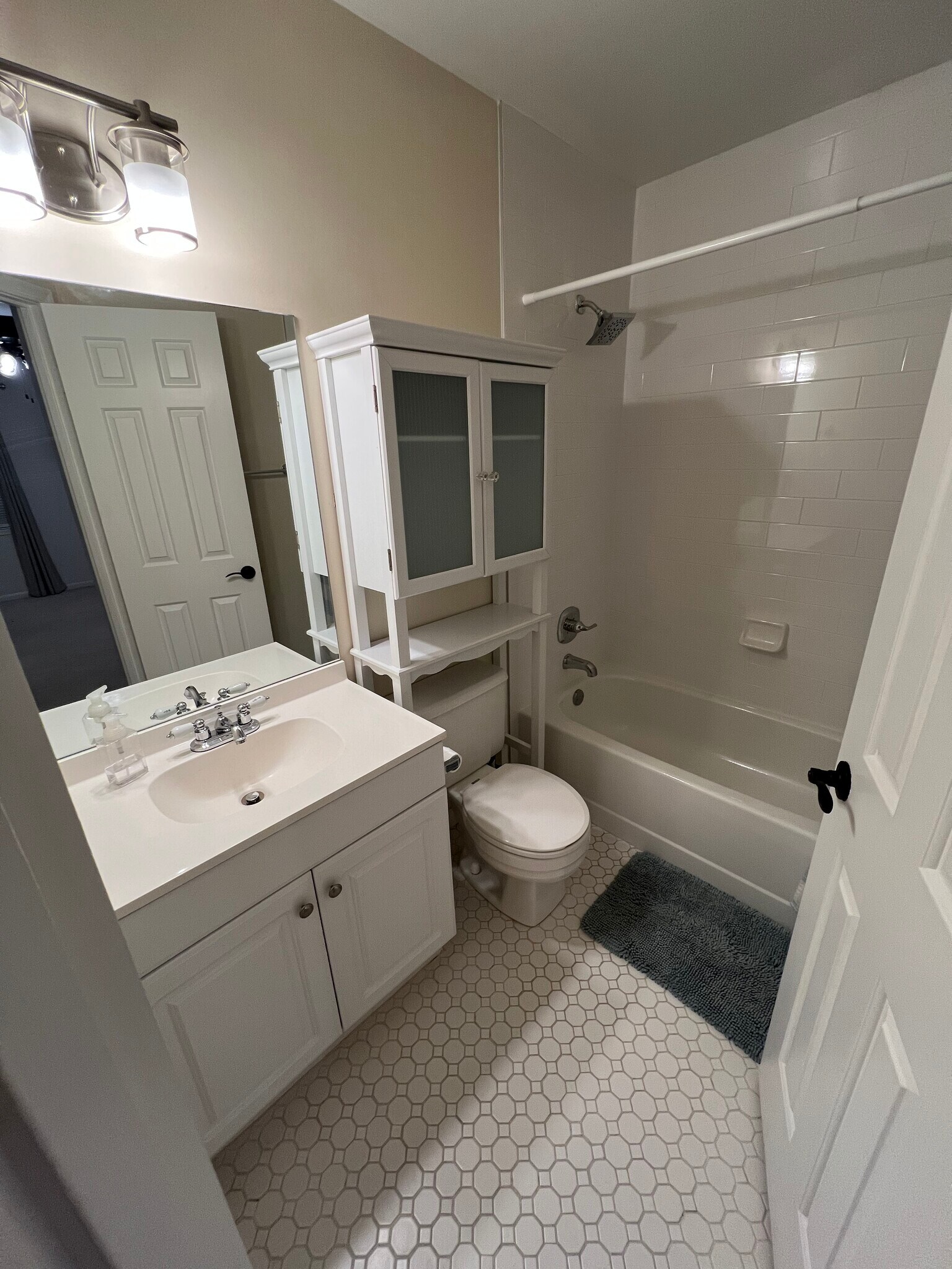 Building Photo - 10484 Parthenon Ct