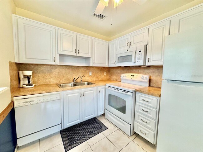 Building Photo - 11619 Boynton Ln