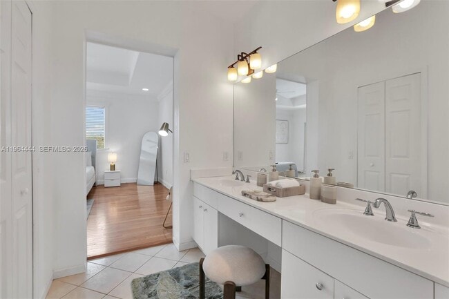 Building Photo - 15270 SW 115th Terrace