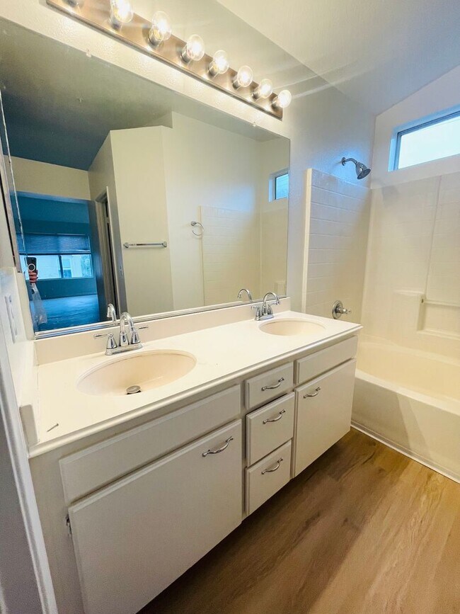 Building Photo - Heart of Ventura Living: Elegant Two-Story...